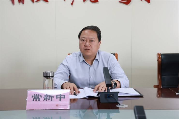 我校召开2025届毕业生就业工作推进会