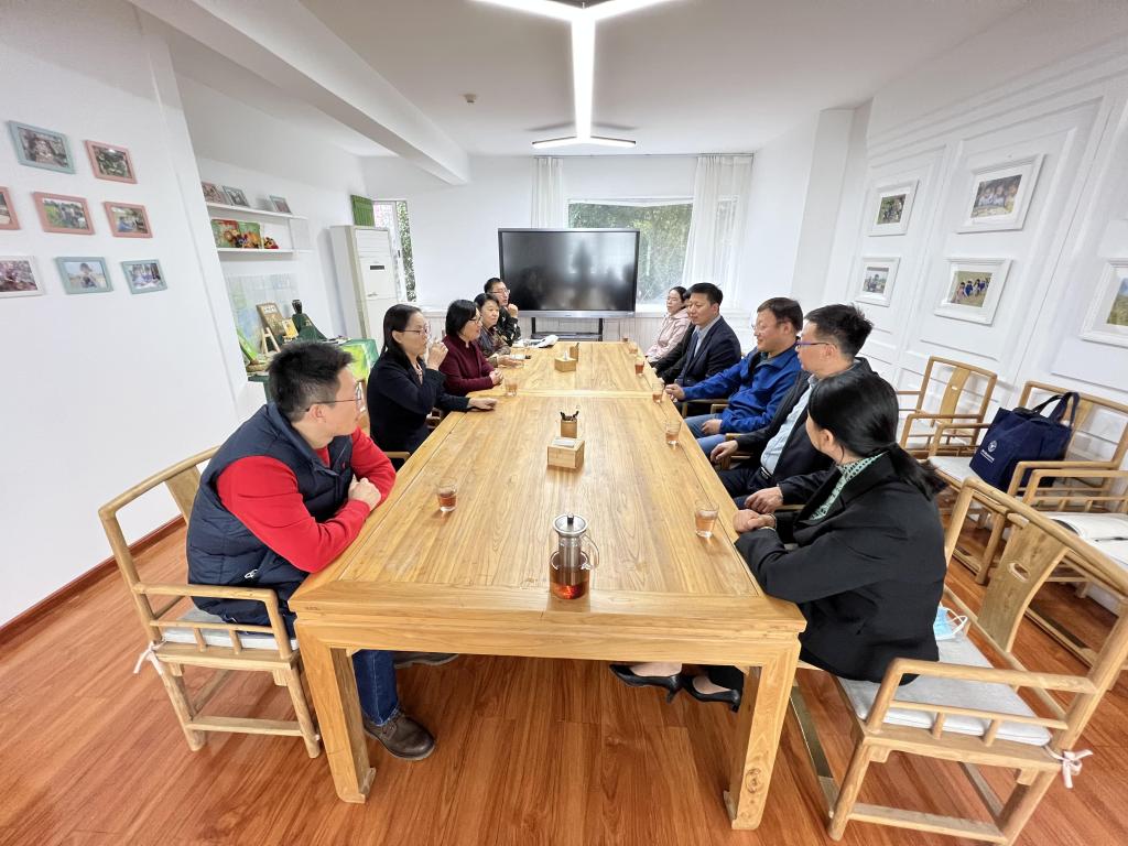 副校长陈君丽带队开展访企工作和校企合作调研